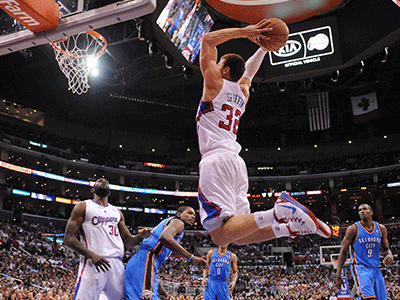 我?jiàn)W籃球怎么進(jìn)行比賽直播